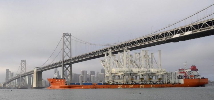 Giant container cranes arrive in San Francisco Bay