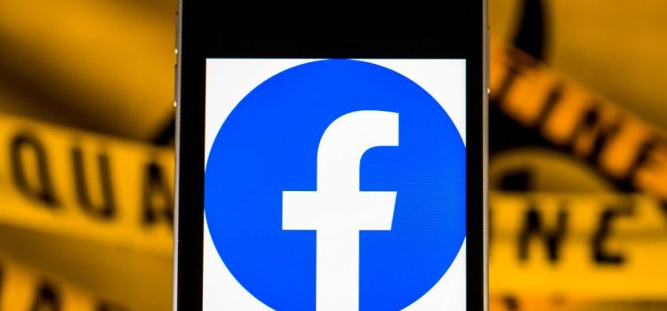 Facebook sees earnings grow but warns Apple iOS changes could hurt business