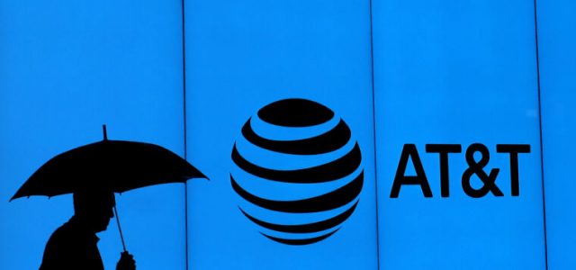 AT&T will let unlimited-data customers pay more to avoid the slow lane