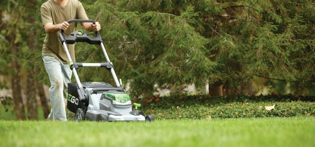 The pros and cons of electric lawn mowers