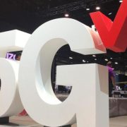 Verizon “leads” all US carriers in mmWave 5G availability at 0.8%