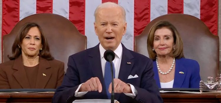 Biden to Congress: Pass That Bill to Fund US Chip Manufacturing