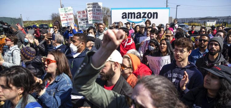 Amazon Labor Union Loses Ground in Staten Island Push