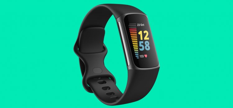13 Best Fitness Trackers (2022): Watches, Bands, and Rings