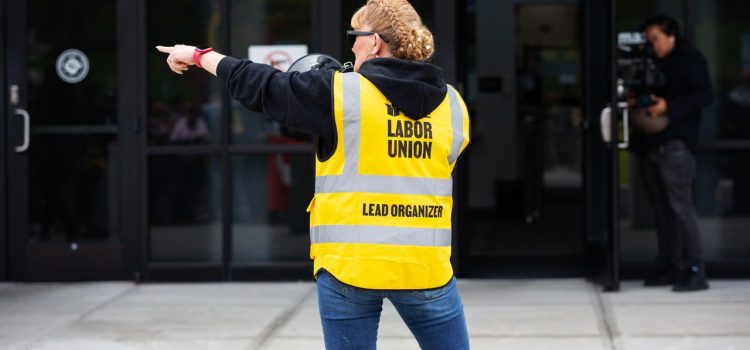 Amazon Workers Lose Another Union Vote as Management Digs In