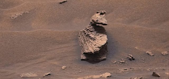 Fowl Play! NASA Rover Spots ‘Duck’ on Mars