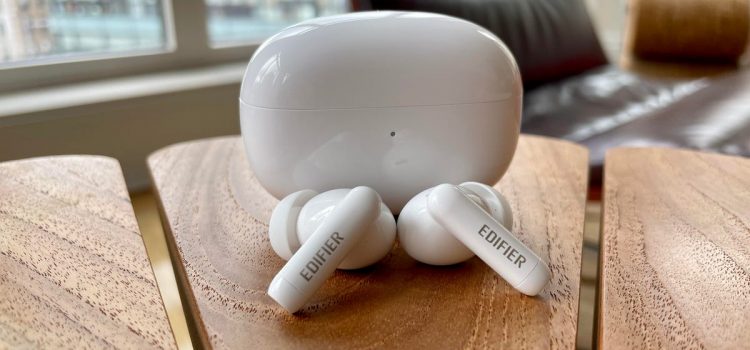 Top AirPods Pro Alternative Earbuds Drop to Only $20 Pre-Black Friday