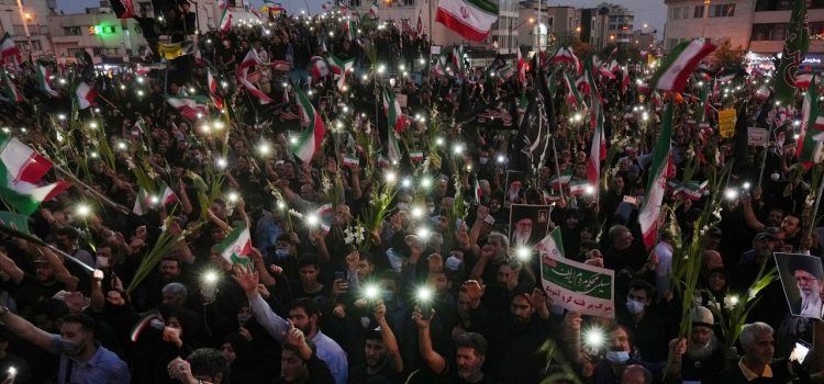 The Messy US Influence That’s Helping Iranians Stay Online