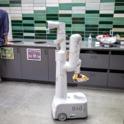 Google’s New AI Tech Lets You Command Robots to Throw Away Your Trash