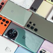 Smartphone Shipments Have Dropped 24%, Analysts Say