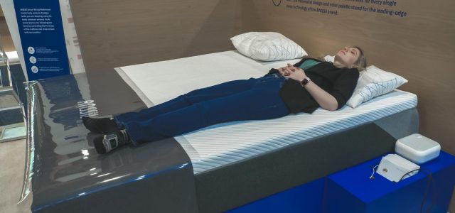 This Smart Bed Uses AI Sensors and Strings to Adjust to Your Sleeping Needs
