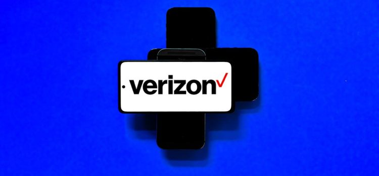 Verizon Customers Could Receive Up to $100 in Settlement Money. How to Claim the Payout