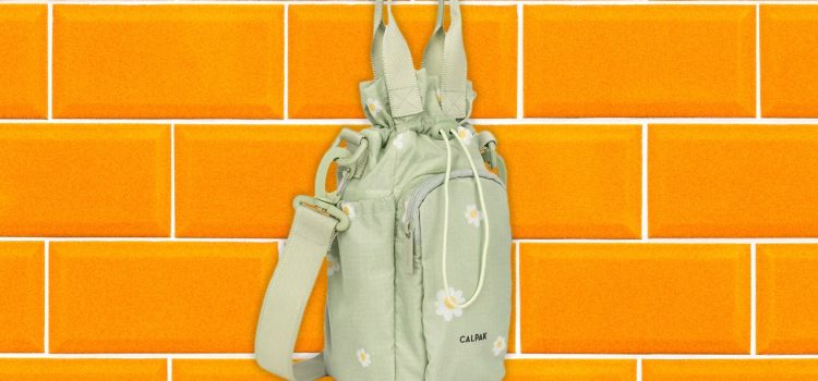 I’m Obsessed With My Water Bottle Bag