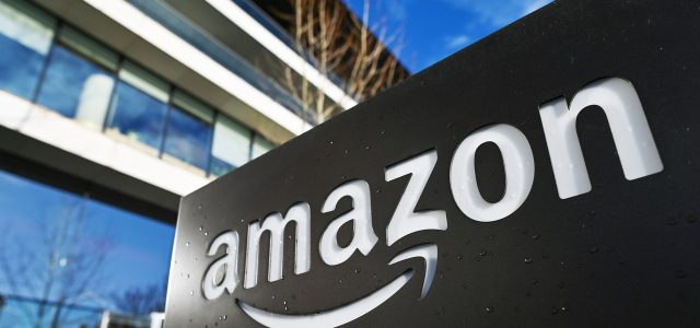 Activists Disrupt Amazon Conference Over $1.2 Billion Contract With Israel