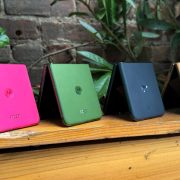 Motorola Razr Plus: Big Camera and Cover Screen Upgrades, Moto AI and Moto Tag