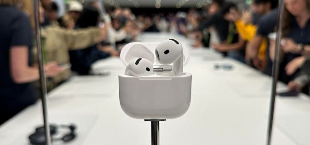 Best AirPods 4 Deals: Save on Apple’s Latest Iconic Wireless Earbuds