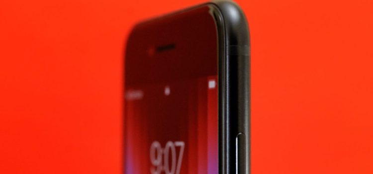 iPhone SE 4 Rumors: Bigger OLED Screen, Apple Intelligence and More to Expect