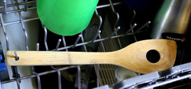 11 Things You Should Never Put in the Dishwasher