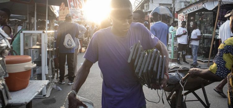 The $60 Billion Potential Hiding in Your Discarded Gadgets