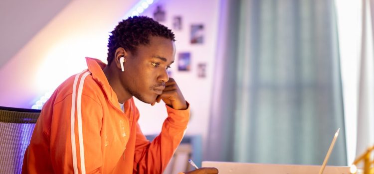 Best Student Internet Deals and Discounts