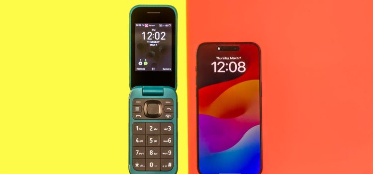 Addicted to Your Phone? How a Dumb Phone Can Help You Focus and Save Time