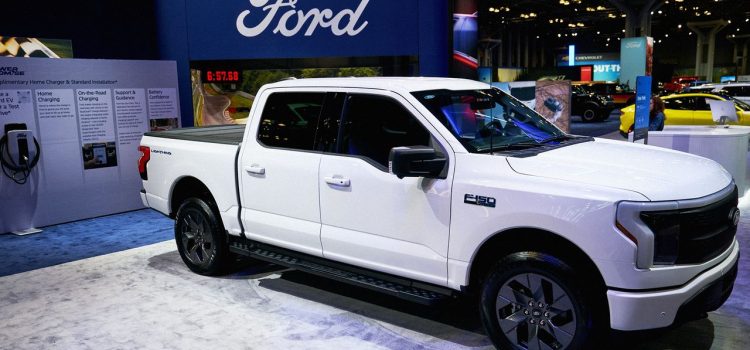 Ford Kills the All-Electric F-150 as It Rethinks Its EV Ambitions