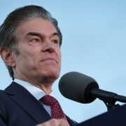 Dr. Oz Tells His Federal Employees to Eat Less