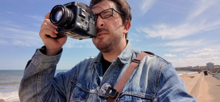 I’m a Pro Photographer, and Here’s How to Take Film Photos on an Analog Camera