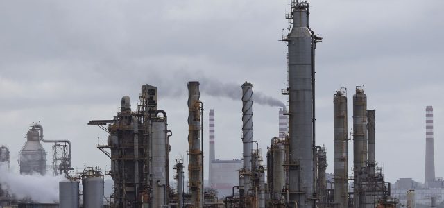 Trump Wants Venezuela’s Oil. Getting It Might Not Be So Simple