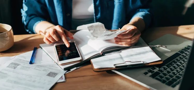 Here’s What It’s Like to Use H&R Block’s DIY Tax Service (2026)