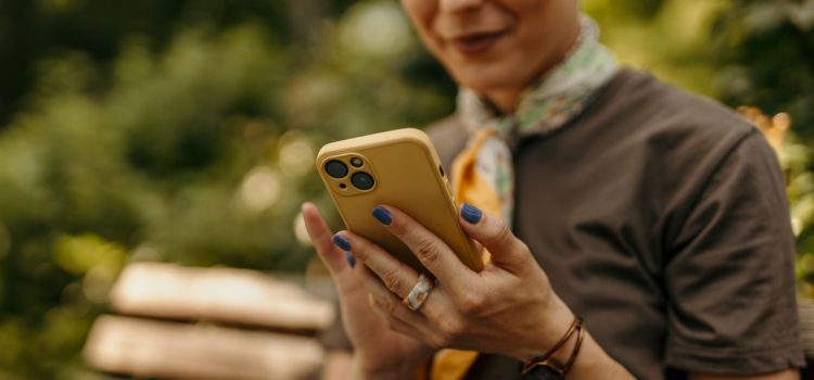 7 Best Prepaid Phone Plans (2026)