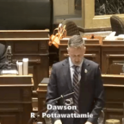 Iowa Senate advances sweeping gambling enforcement and tax changes in major bill