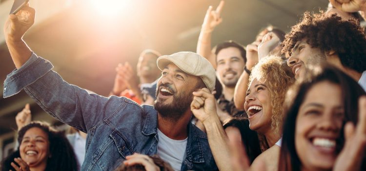 AT&T’s Turbo Live Keeps Your Phone Connected During Big Stadium Events