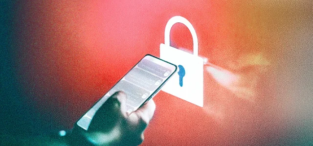 Hacked Prayer App Sends ‘Surrender’ Messages to Iranians Amid Israeli and US Strikes