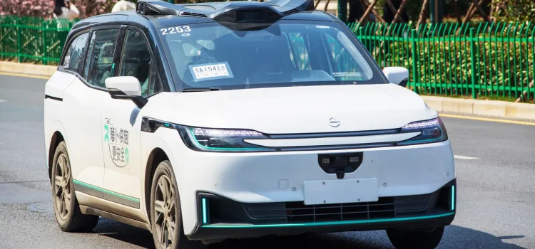 Robotaxi Outage in China Leaves Passengers Stranded on Highways