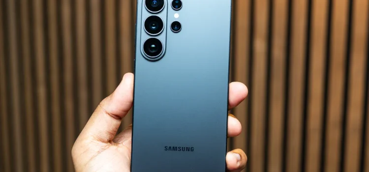 Samsung Galaxy S26 Ultra Review: The Privacy Screen