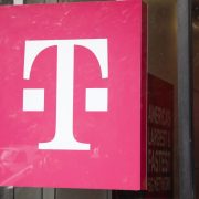 T-Mobile moving tens of thousands of virtual machines off VMware amid lawsuit